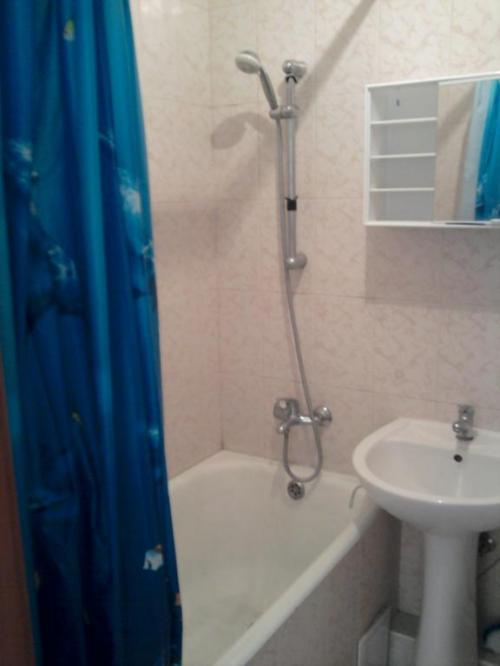 Rent out 1-room apartment. Днепропетровск, Пр. Правды — photo 4