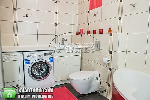 Rent out 4-room apartment. Киев,  Старонаводницкая — photo 8