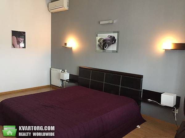 Rent out 3-room apartment. Киев,  Урловская — photo 5