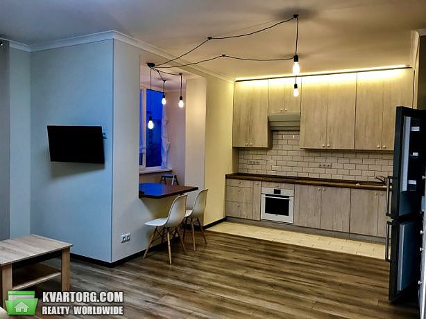 Rent out 1-room apartment. Киев, Вышгородская — photo 10