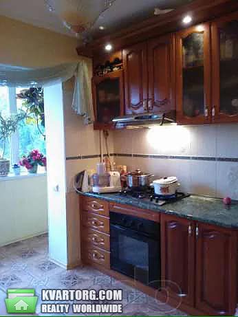 Rent out 3-room apartment. Киев,  Димитрова — photo 4
