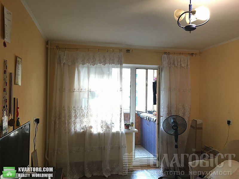 продам 1-комнатную квартиру. Киев,   Срибнокильская - фото 3