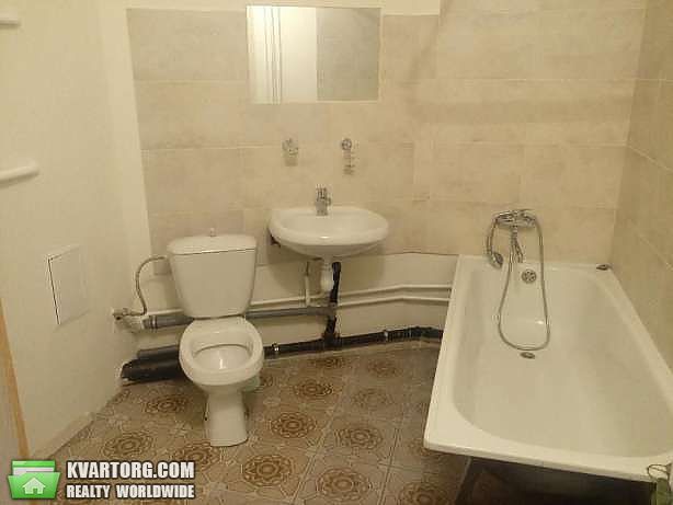 Rent out 3-room apartment. Киев,  Харьковское шоссе — photo 3