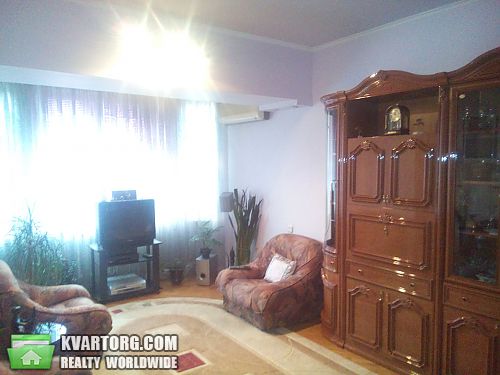 Sell 2-room apartment. Днепропетровск, пр. Карла Маркса — photo 1