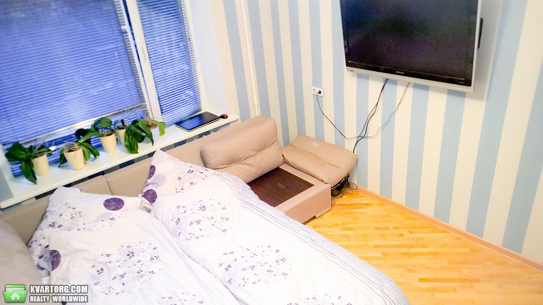 Sell 3-room apartment. Киев,  Победы пр — photo 4