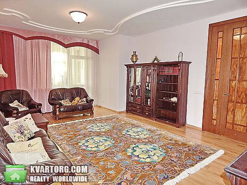 Rent out 3-room apartment. Киев, ул. Старонаводницкая — photo 4