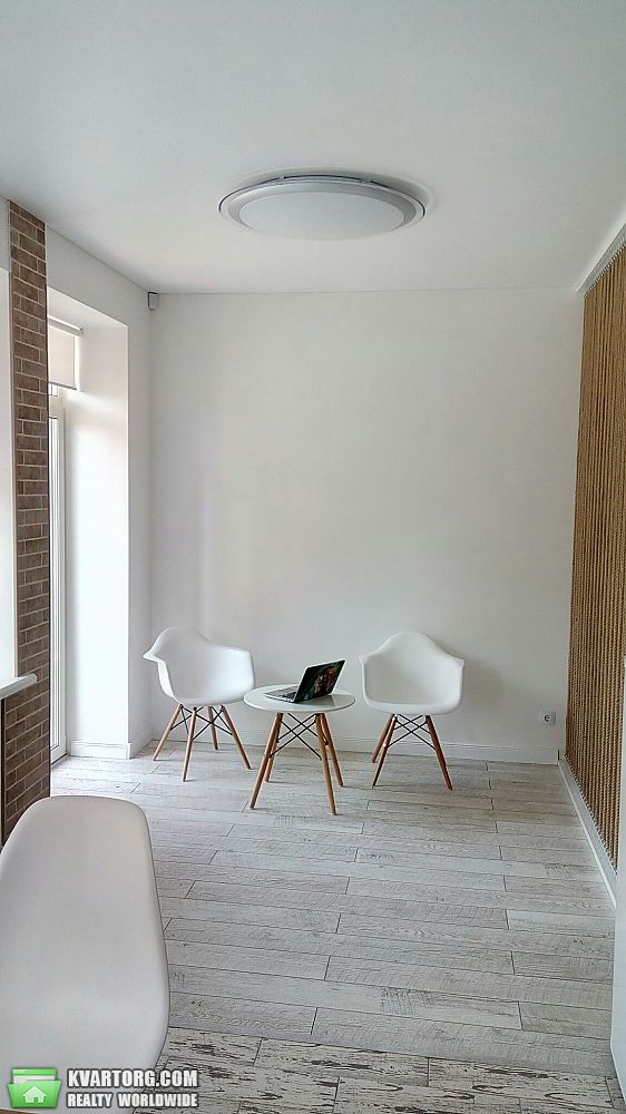Rent out 1-room apartment. Киев,  Леси Украинки бул — photo 7
