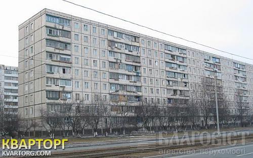 Sell 3-room apartment. Киев,  Автозаводская — photo 1