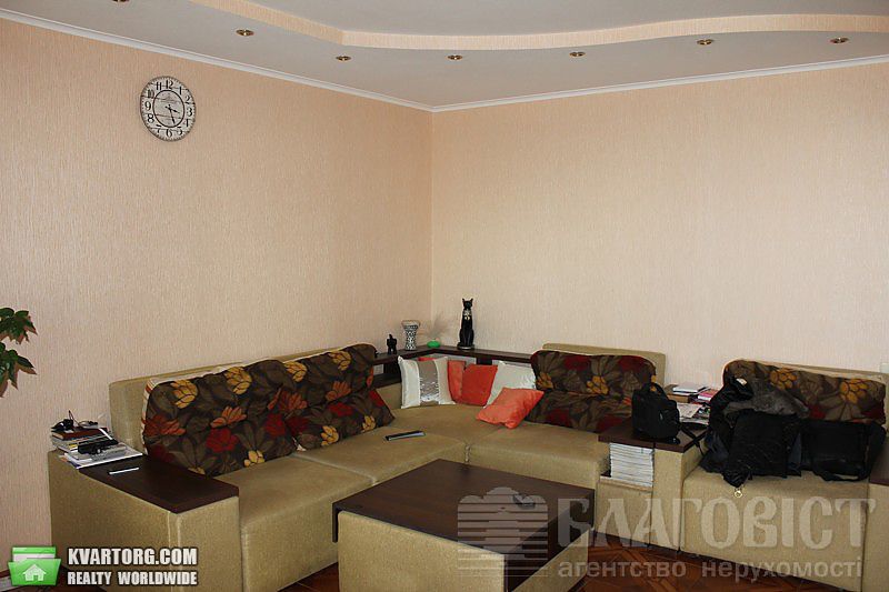 Sell 2-room apartment. Киев,  Бажана — photo 1