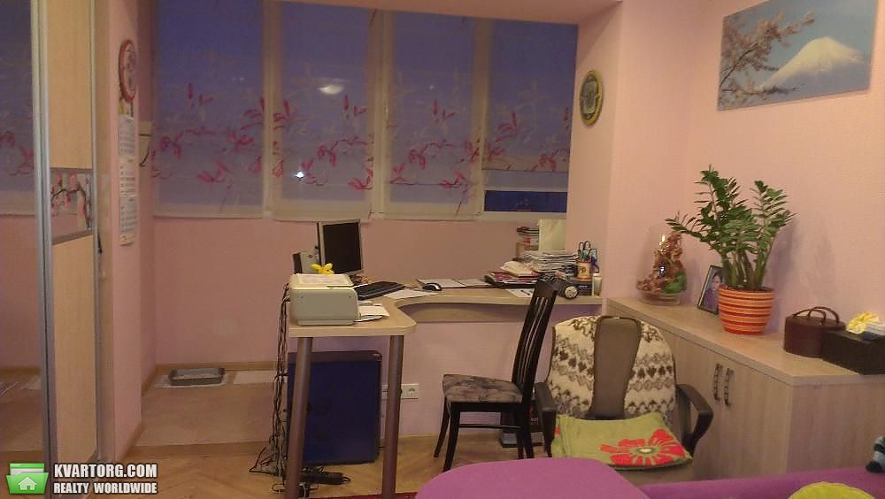 Sell 3-room apartment. Киев,  Воровского — photo 4