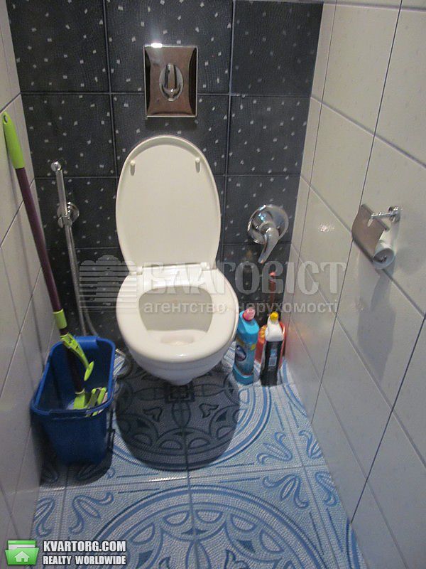 Rent out 3-room apartment. Киев,  Здолбуновская — photo 4