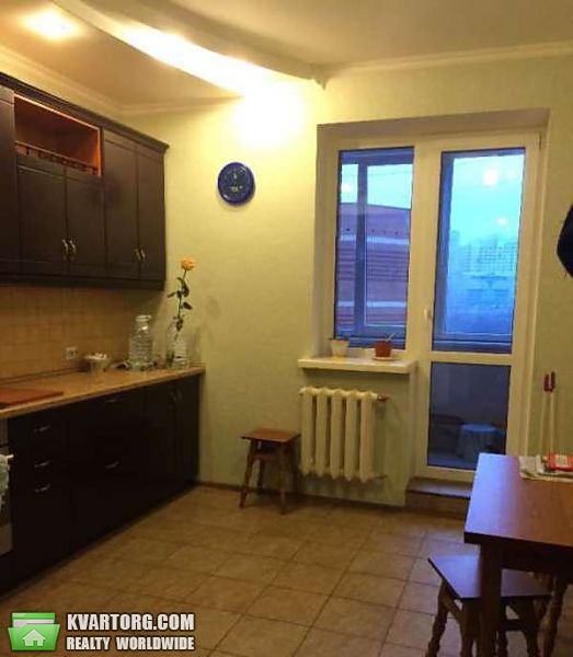 Sell 2-room apartment. Киев,  Срибнокильская — photo 2