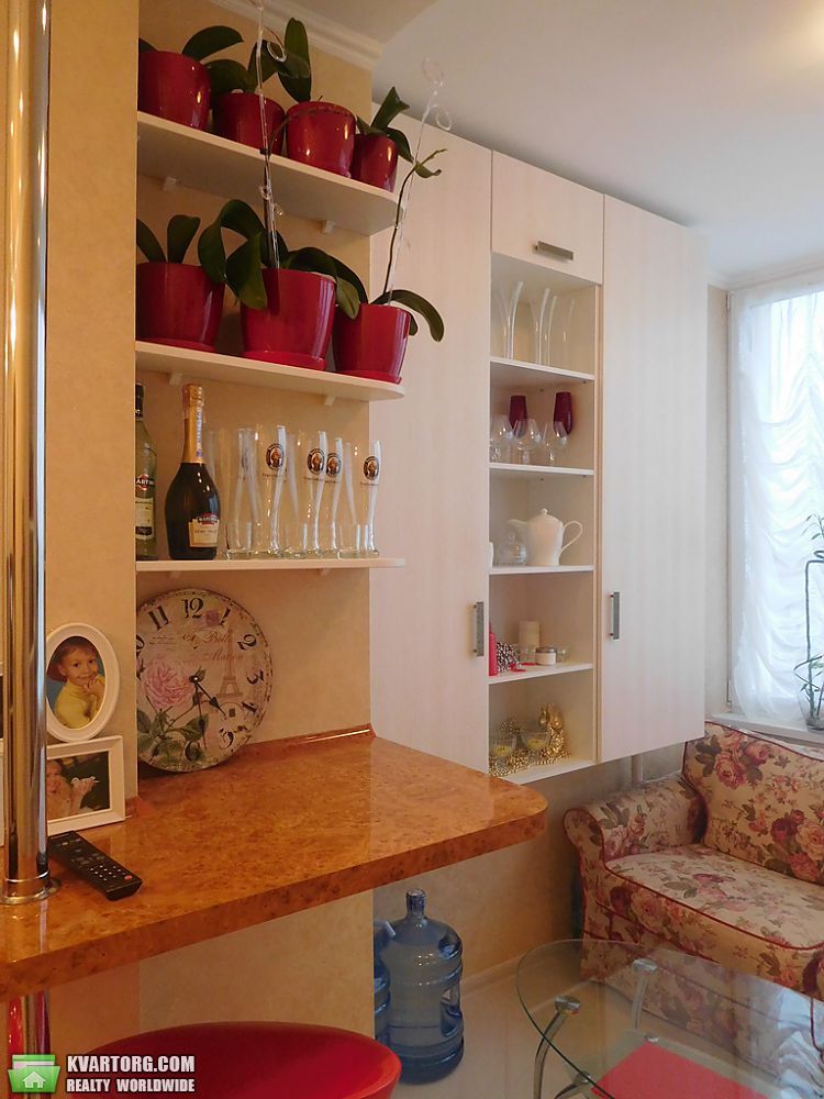Sell 1-room apartment. Киев, Житняя — photo 2