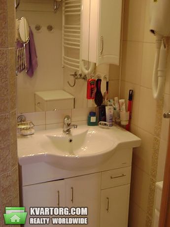 Rent out 2-room apartment. Киев, Старонаводницкая — photo 6