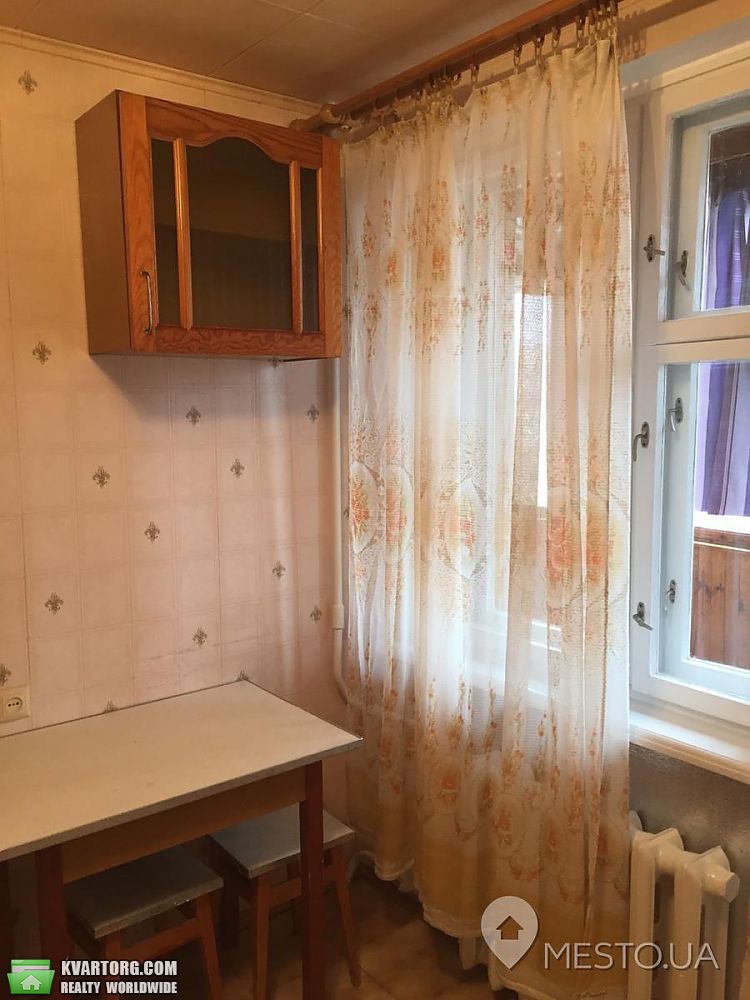 Rent out 1-room apartment. Киев, бульвар Шамо — photo 5