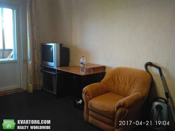 Rent out 2-room apartment. Киев,  Пушиной — photo 2