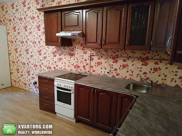 Rent out 2-room apartment. Киев,  Краснова — photo 2