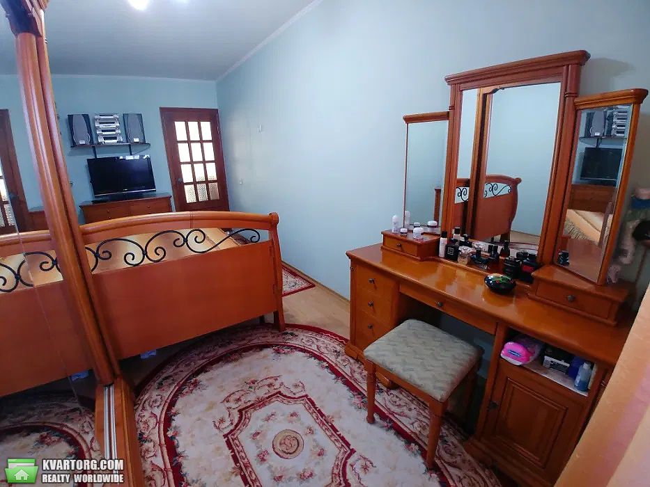 Sell 3-room apartment. Киев,  Кольцова бул — photo 3