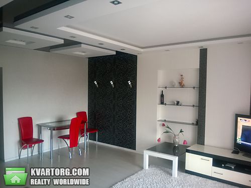Sell 3-room apartment. Киев, Коцюбинского Михаила ул — photo 1