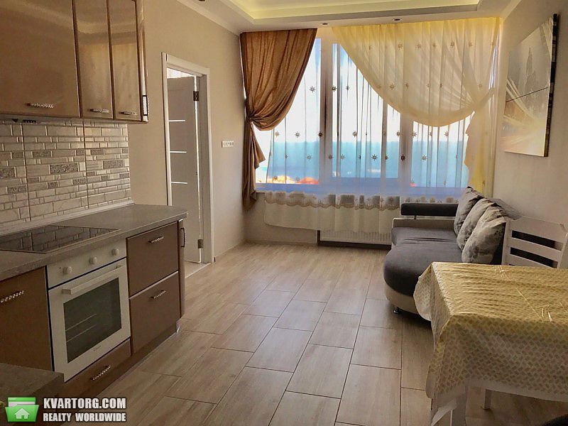 Rent out 1-room apartment. Одесса, Генуэзская — photo 1