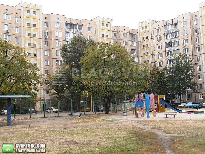 Sell 3-room apartment. Киев,  Маяковского пр-т — photo 2