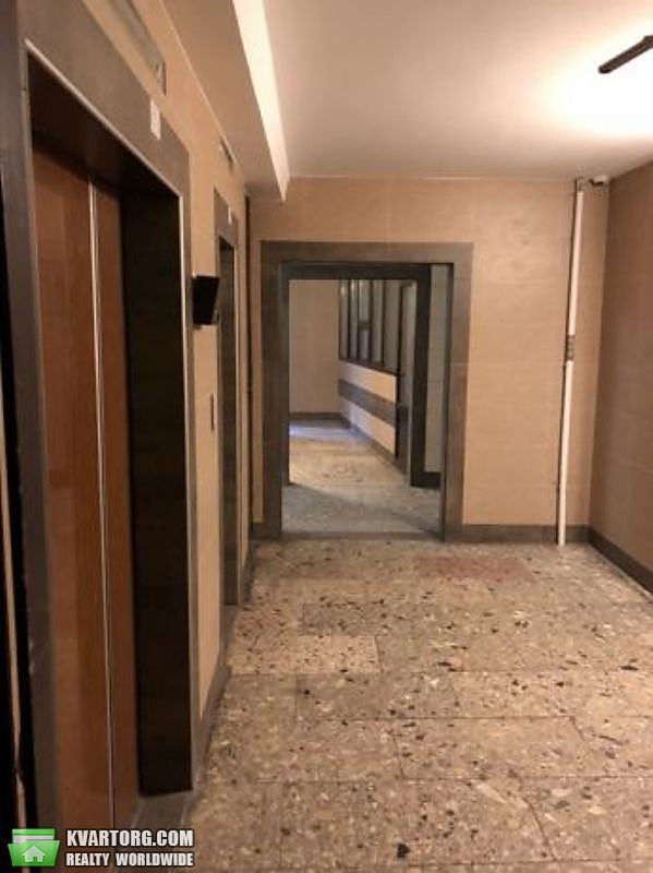 Sell 4-room apartment. Киев,  Приречная — photo 8