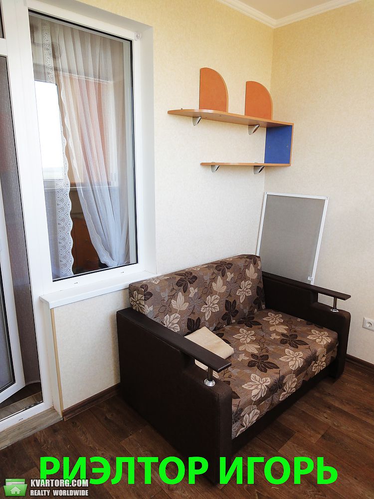 Rent out 1-room apartment. Одесса, Радужный Массив — photo 4