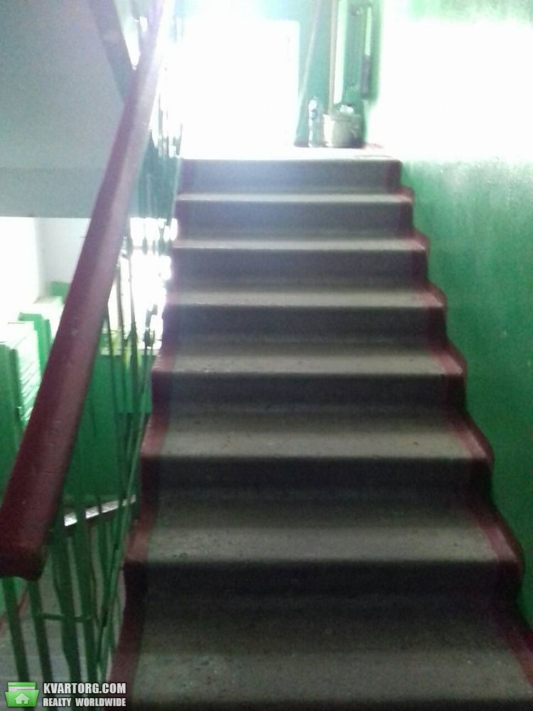 Sell 3-room apartment. Днепропетровск,  Суворова — photo 1