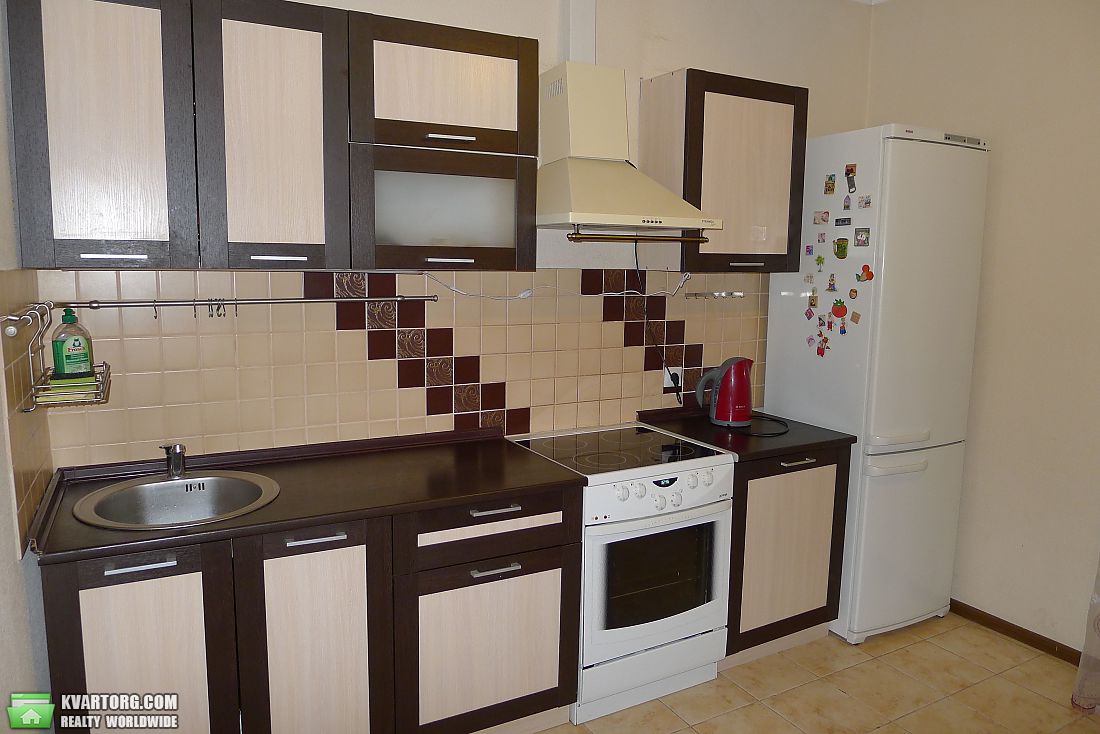 Rent out 1-room apartment. Киев, Воскресенская — photo 3