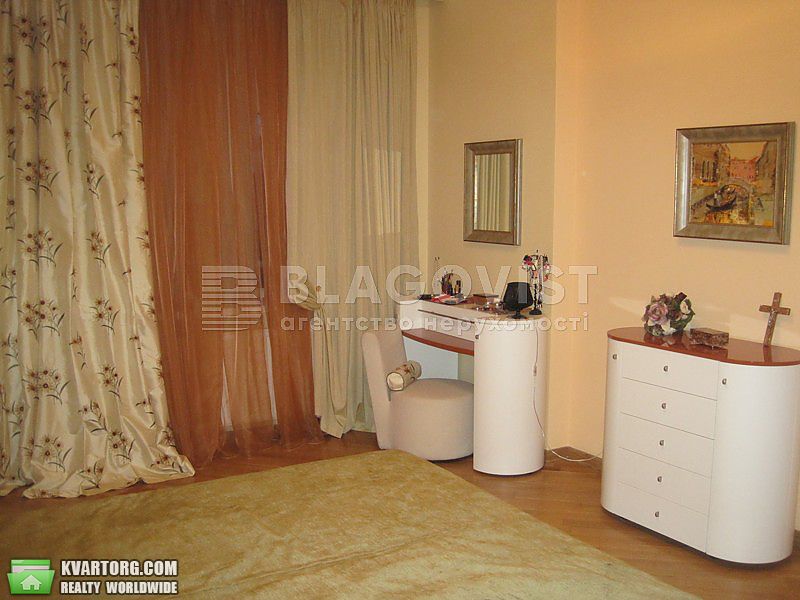 Rent out 4-room apartment. Киев,  Старонаводницкая — photo 5