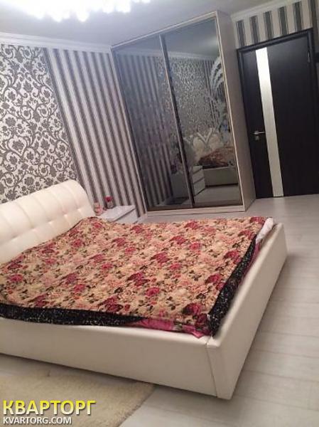 Rent out 1-room apartment. Киев, Героев Сталинграда пр — photo 1