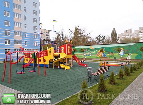 Sell 3-room apartment. Киев, Богдановская — photo 1