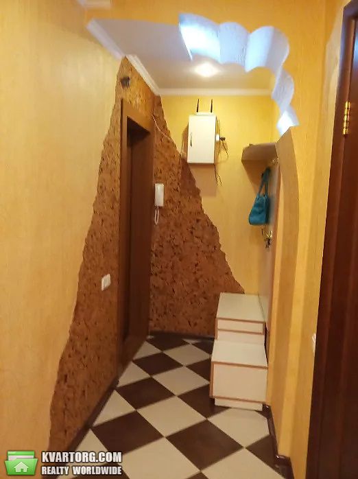 Rent out 2-room apartment. Киев, ул .Бажова — photo 3