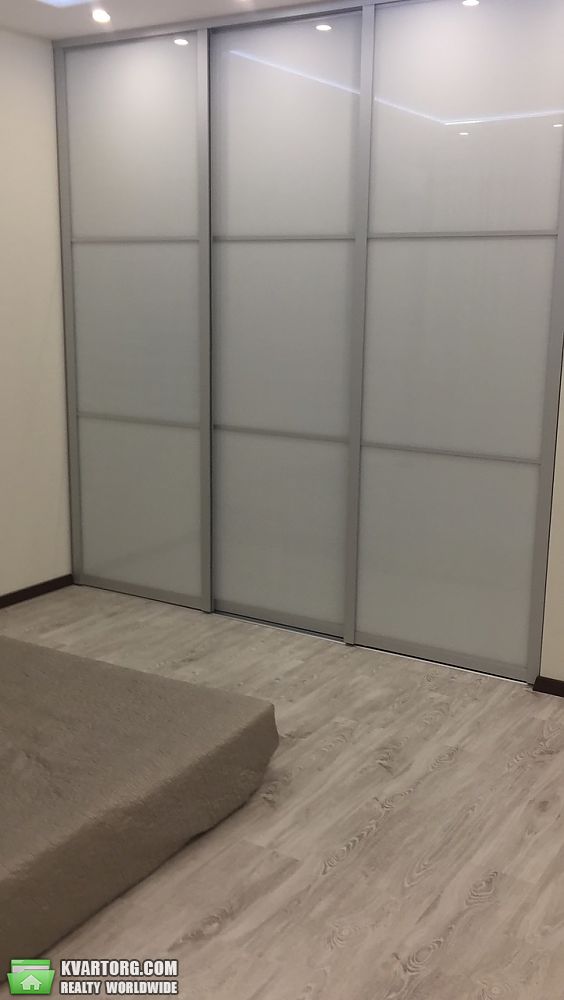 Sell 3-room apartment. Киев,  Драгоманова — photo 3