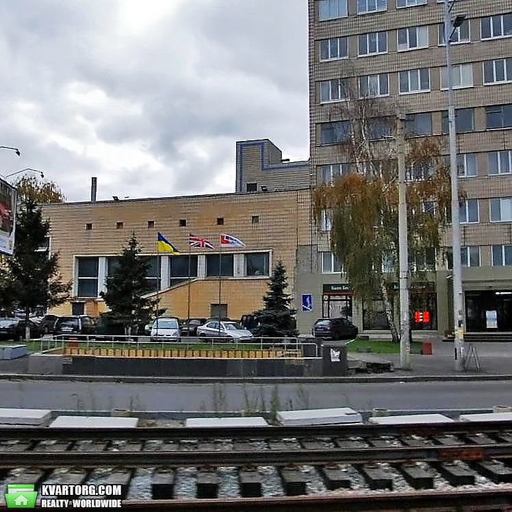 Rent out warehouse. Киев,  Жилянская — photo 1