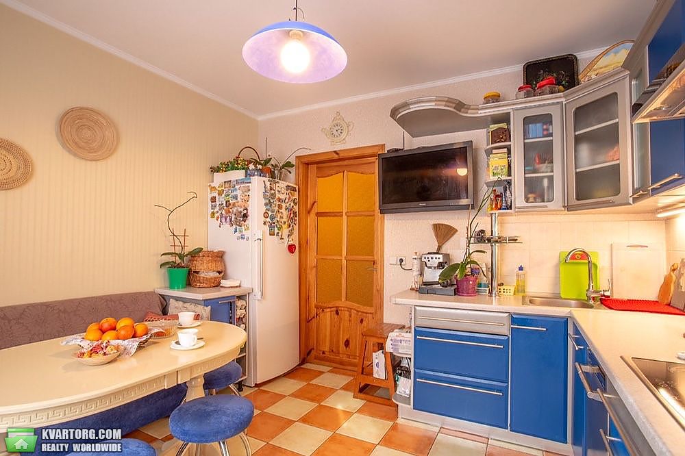 Sell 2-room apartment. Киев,  Тираспольская — photo 1