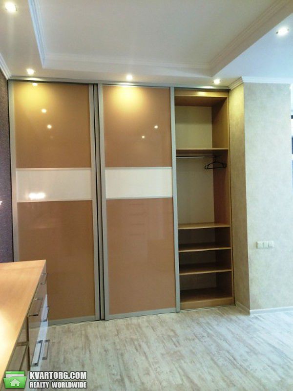 Rent out 2-room apartment. Киев,  Драгомирова — photo 6