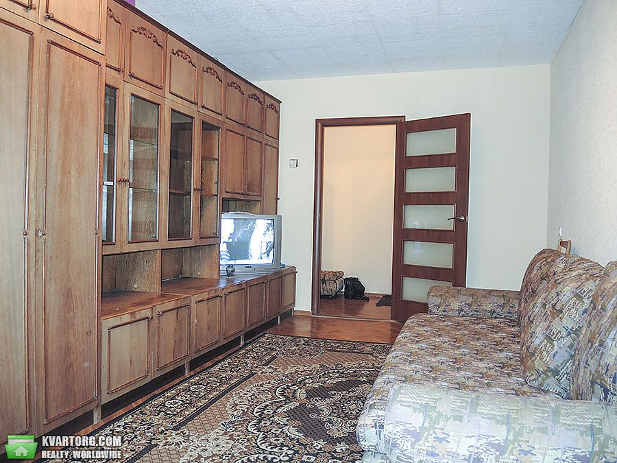 Rent out 1-room apartment. Киев,  Оболонский пр — photo 1