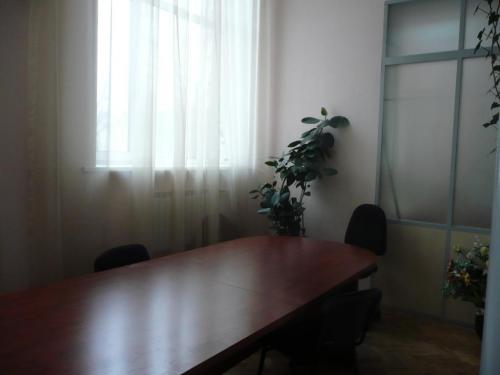 Sell office. Киев, Леси Украинки — photo 2