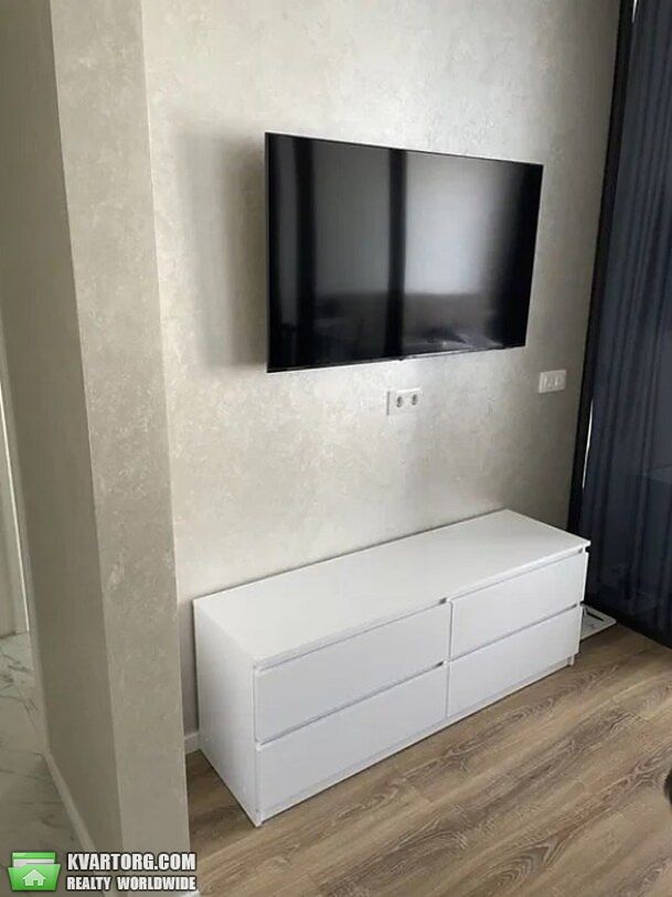 Rent out 1-room apartment. Киев, Лобановского проспект — photo 4