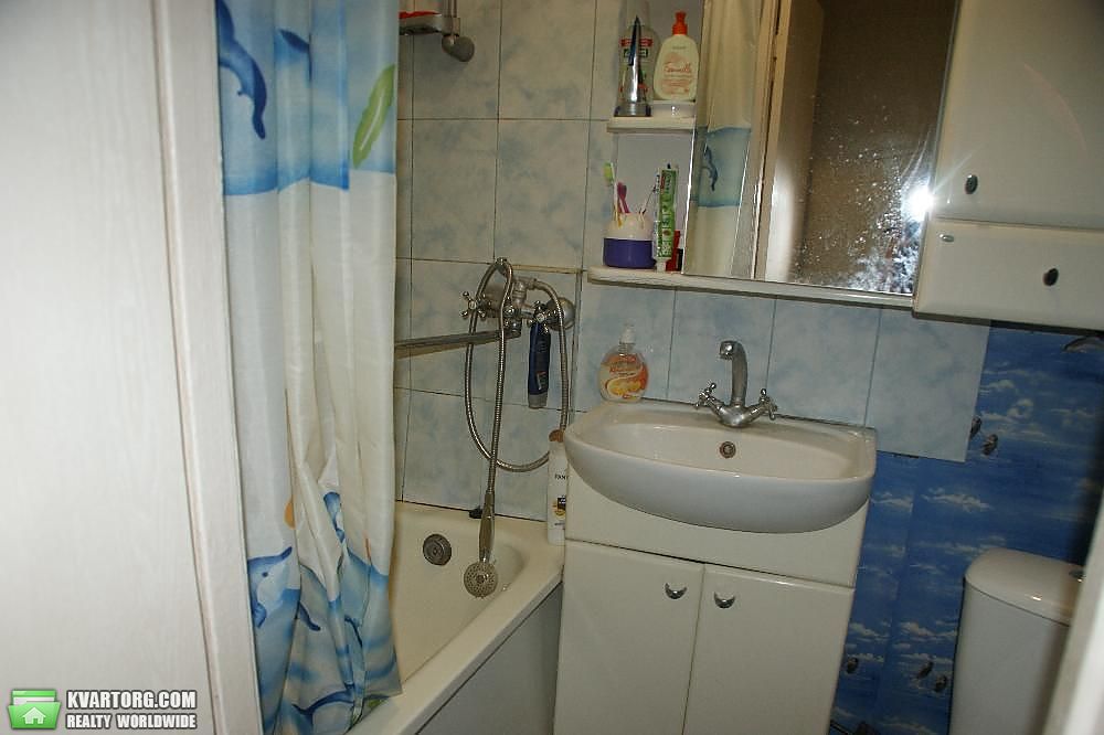 Sell 1-room apartment. Киев,  Полесская — photo 8