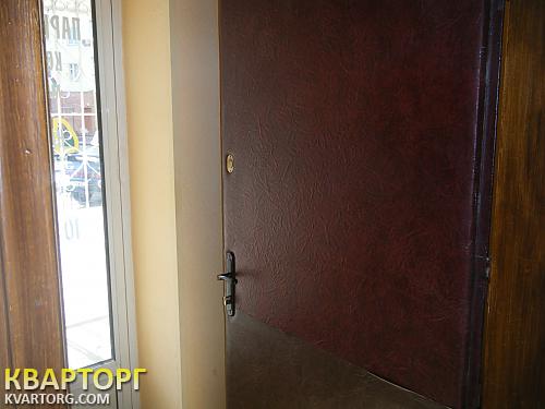 Rent out office. Киев, Бажана — photo 6