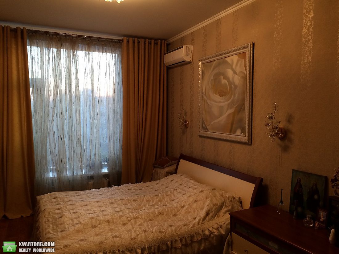 Sell 3-room apartment. Киев, Оболонская набережная — photo 7