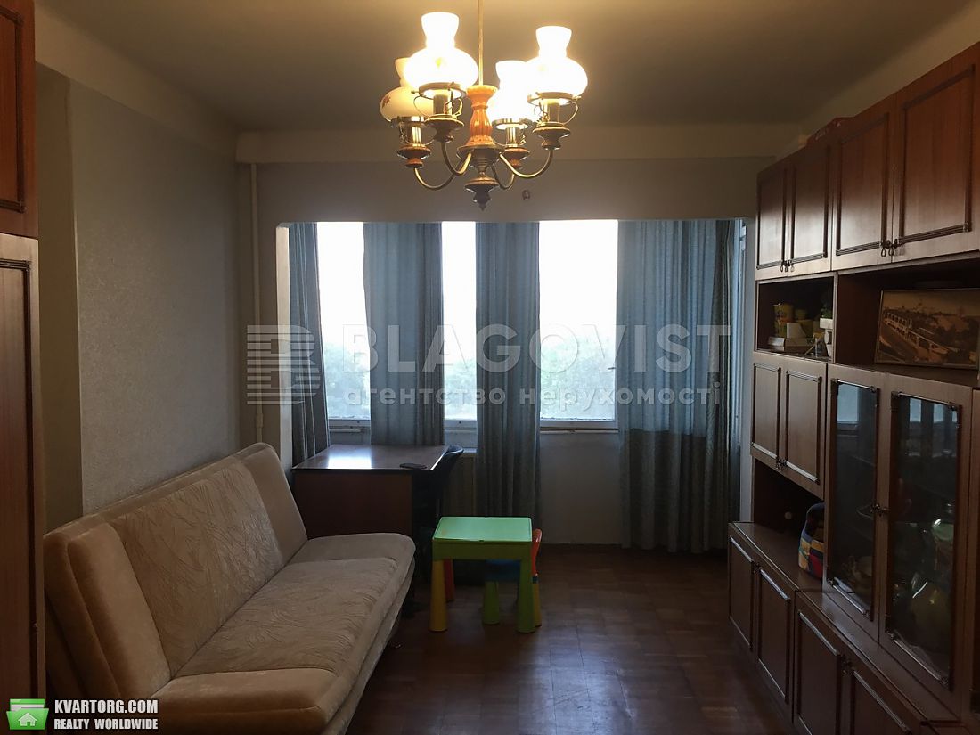 Sell 3-room apartment. Киев,  Днепровская наб — photo 8