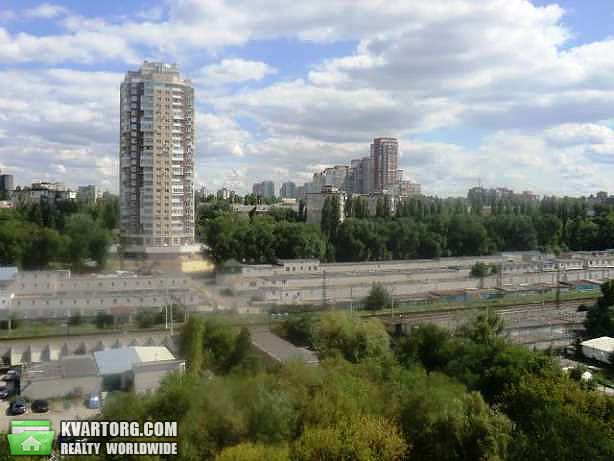 Sell 3-room apartment. Киев,  Яблонской — photo 1