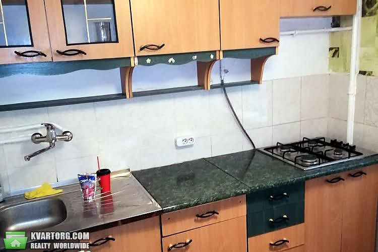 Rent out 3-room apartment. Киев,  Антонова — photo 7