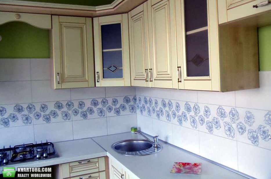 Sell 1-room apartment. Киев,  Салютная — photo 1