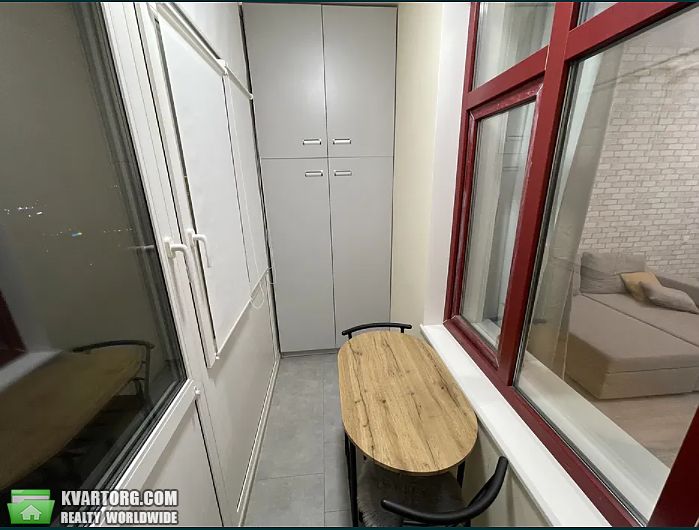 Rent out 1-room apartment. Киев, Коновальця — photo 10