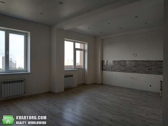 Sell 3-room apartment. Одесса, Маршала Жукова — photo 1