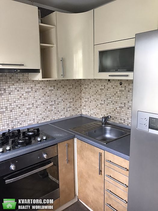 Sell 3-room apartment. Киев,  Гашека — photo 2